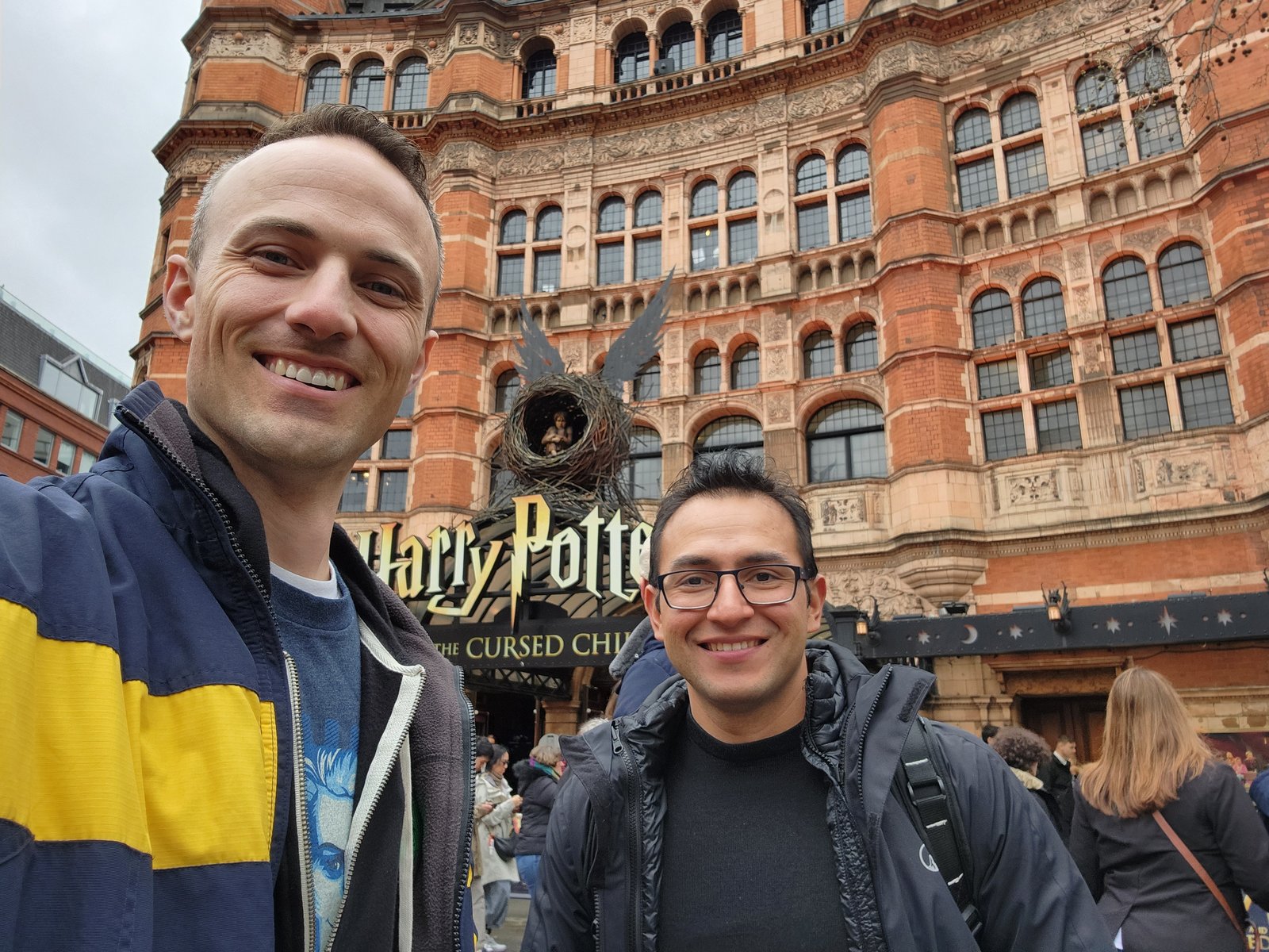 Kent and Ruben in front of the Harry Potter and the Cursed Child playhouse