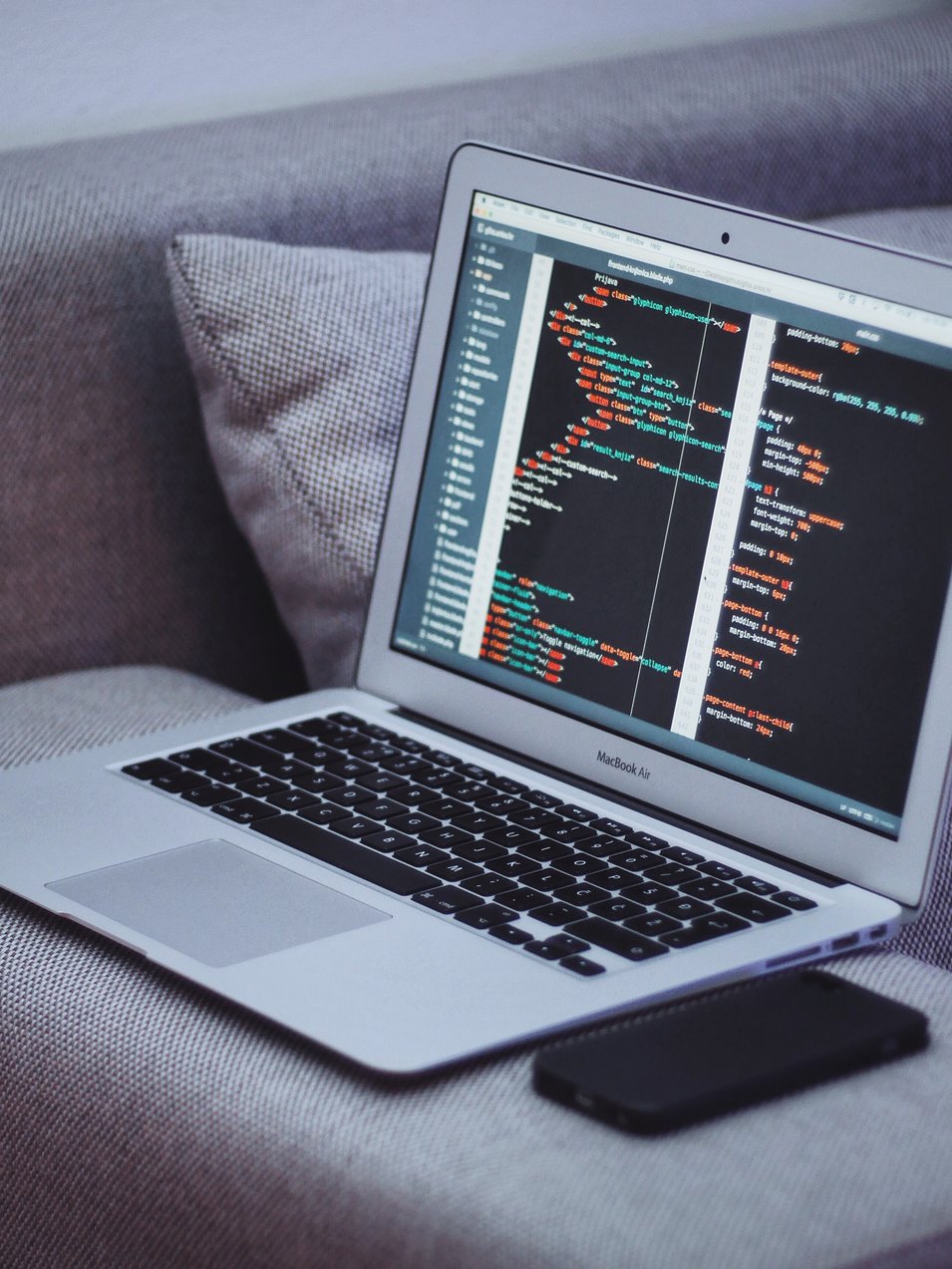 Photo by [Goran Ivos](https://unsplash.com/photos/iacpoKgpBAM)