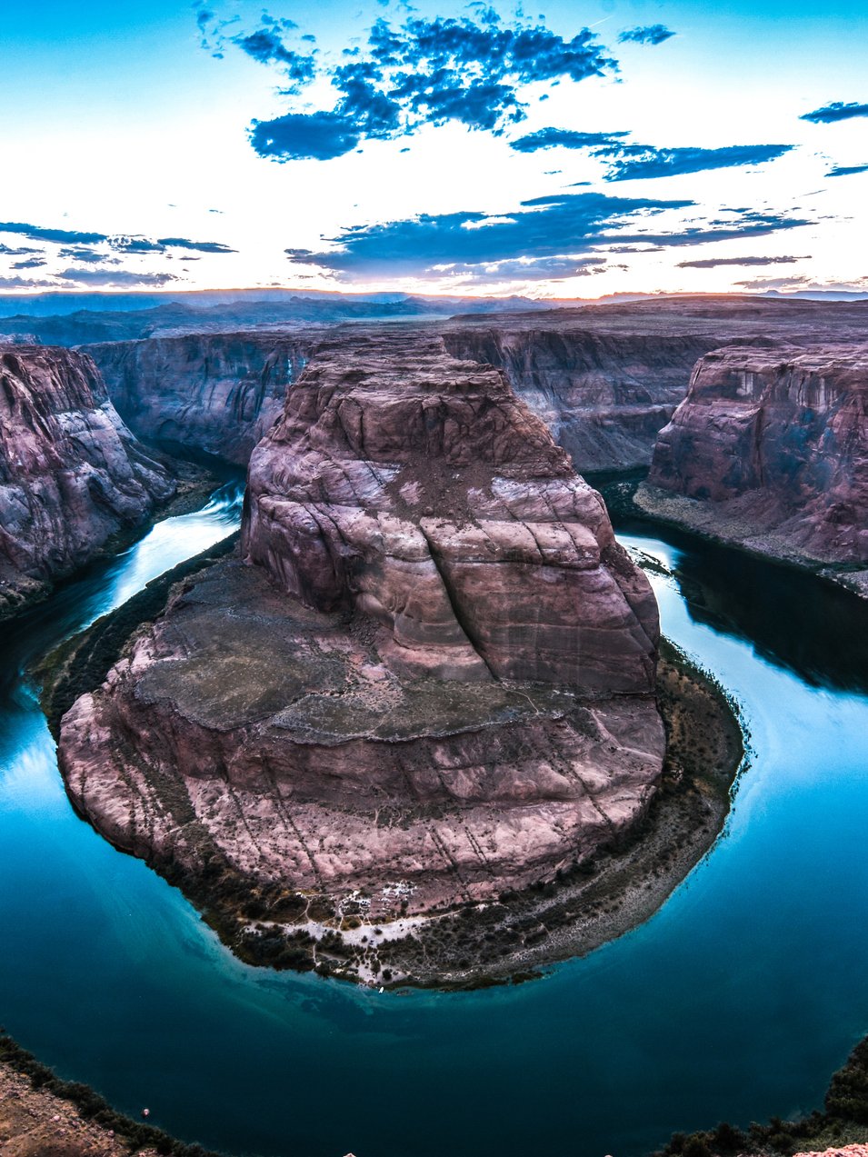 Photo by [Andrea Natali](https://unsplash.com/photos/3ud_v3x1lZI)
