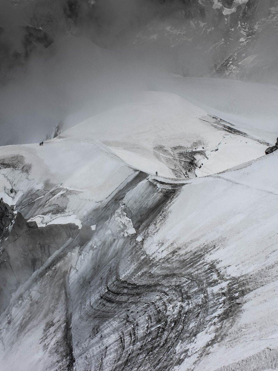 Photo by [Mat Reding](https://unsplash.com/photos/OFVMOjjjIic)