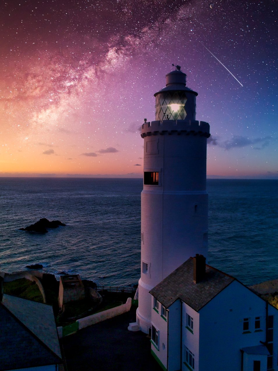 Photo by [Red Zeppelin](https://unsplash.com/photos/Z_Jdq_xKwb8)